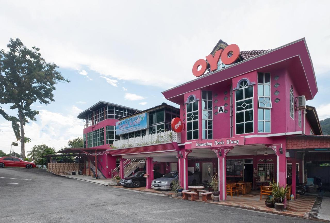 Oyo 89984 Noris Wang Homestay Лумут Екстериор снимка